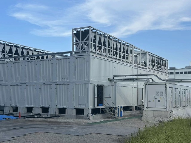 大阪2MWコンテナ型データセンター
